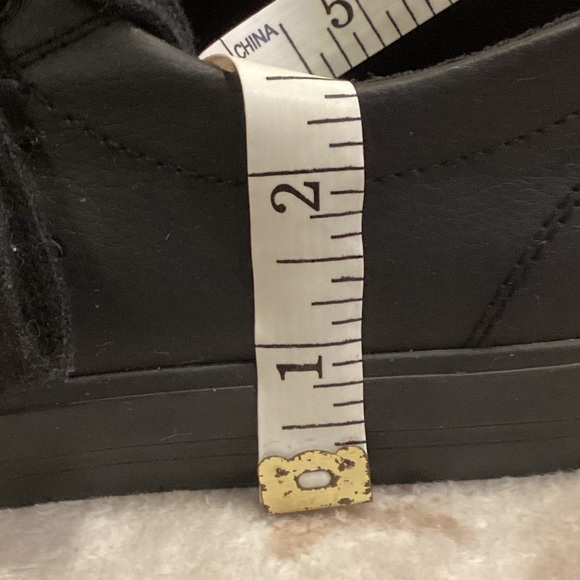 Polo Ralph Lauren Triple Black Lace-up Sneaker, Size 6 - Picture 13 of 14